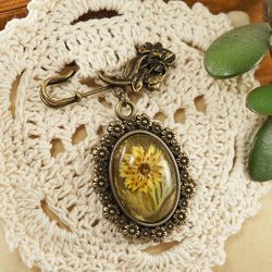 Yellow Dried Flower Dandelion Summer Sunflower Floral Botanical Bronze Jewelry Pin Brooch Nature Lover Gift for Her 6497