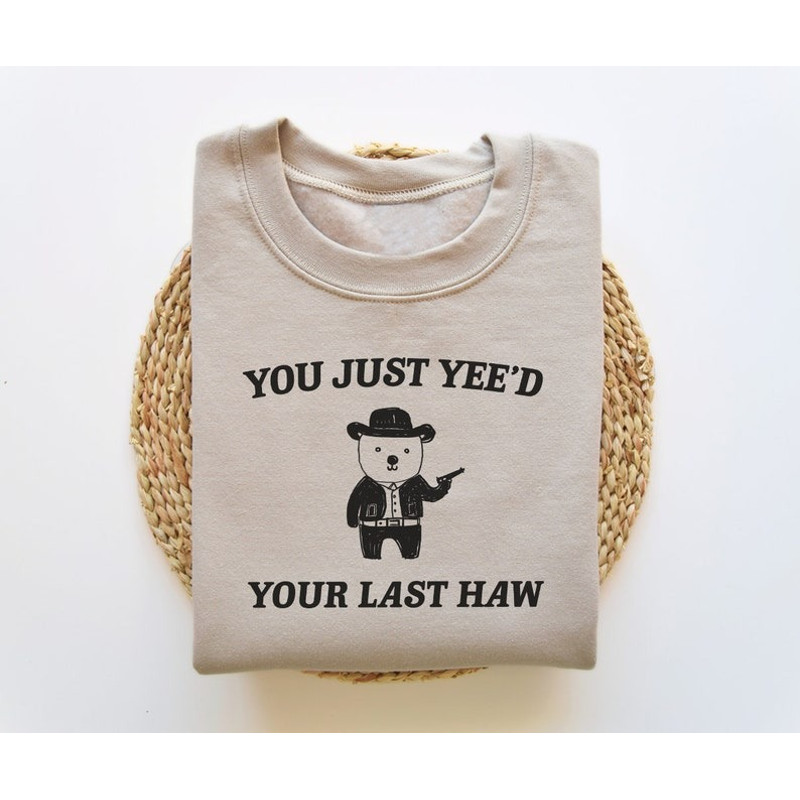 tảigdrgrdg xuống.jpg