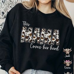 this mama wears her herds on her sleeve png, custom mama valentines day png, cowhide mama with highland cows, valentine