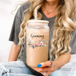 custom grammy frosted tumbler, grammy gifts, floral grammy cup, grammy tumbler cup, grammy cup with lid and straw, gramm