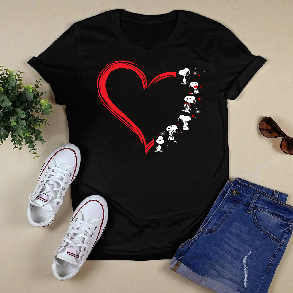 Heart snoppy tshirt.png
