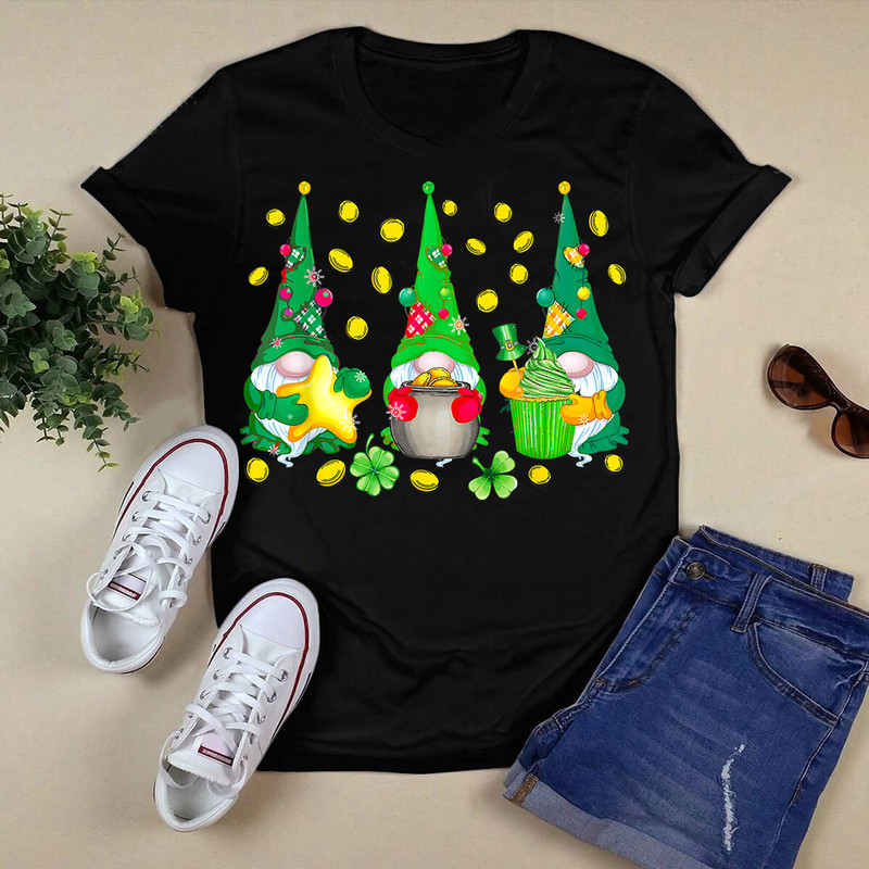 Funny St. Patrick's Day Gnome Irish Three Gnomes T-Shirt.png