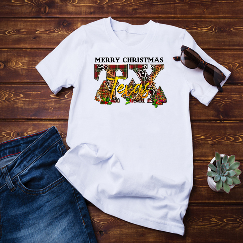 Country Cow Print Leopard Plaid Merry Christmas Texas T-Shirt.png