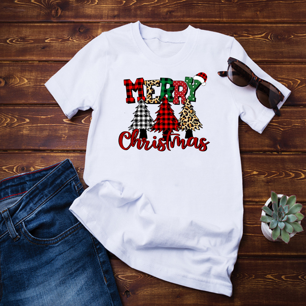 Retro Vintage Leopard Buffalo Plaid Print Merry Christmas T-Shirt.png