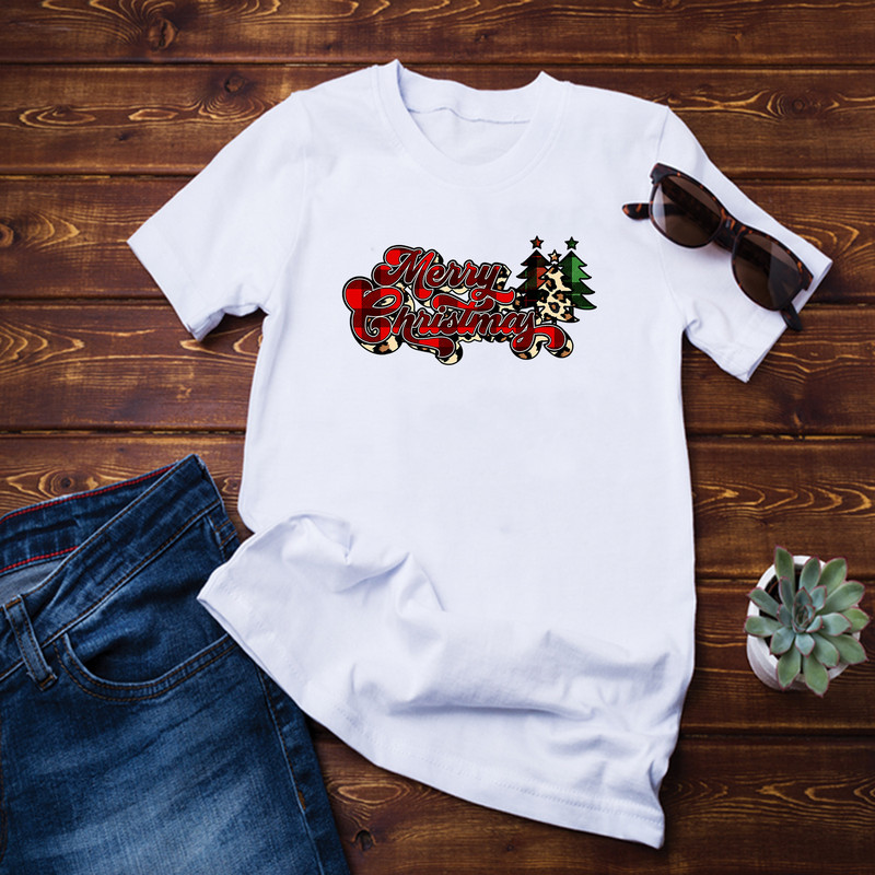 Vintage 70s 80s Christmas Tree Buffalo Plaid Merry Christmas T-Shirt.png