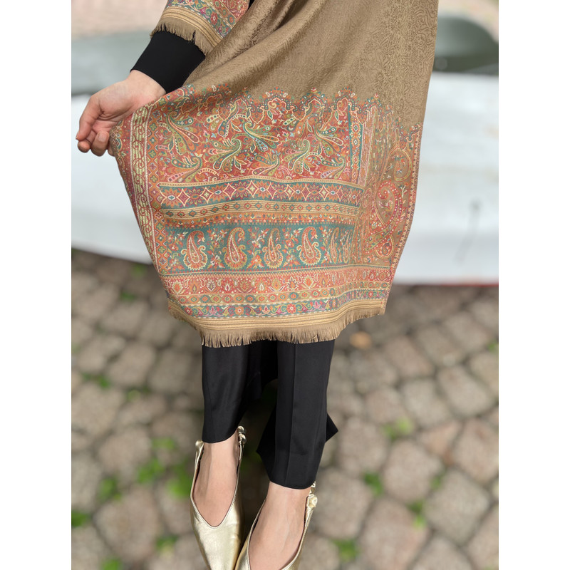 Handloomed Fine Wool Kashmir Jamawar Pashmina 8