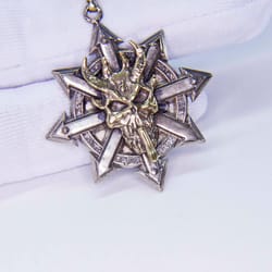 large chaos star pendant - slaanesh