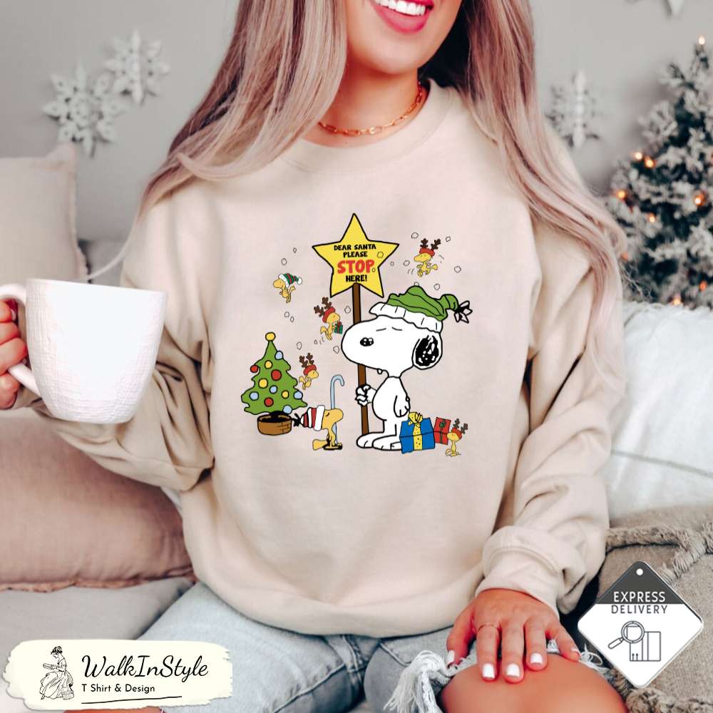 Dear Santa Please Stop Here - Viralustee.jpg