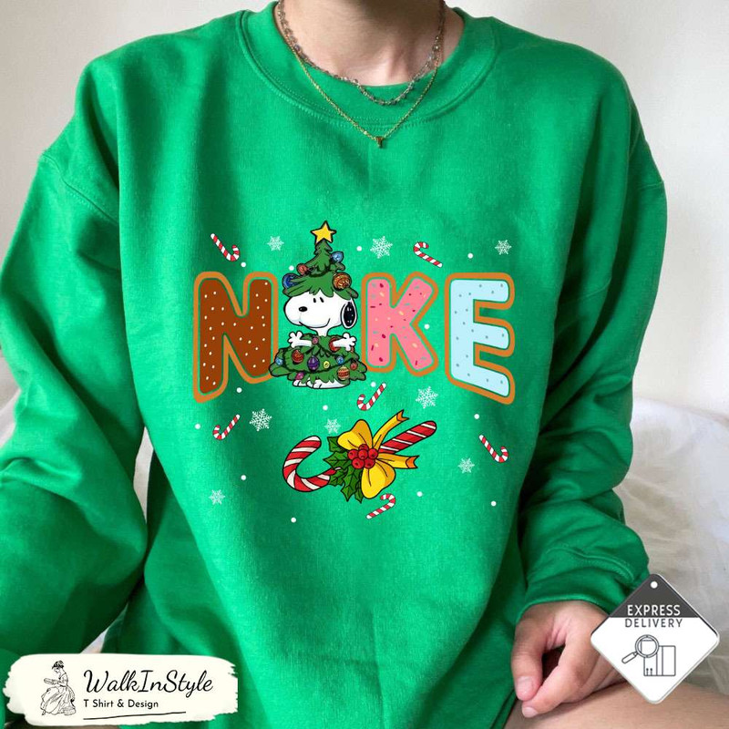 Nike Snoopy Christmas - Viralustee.jpg