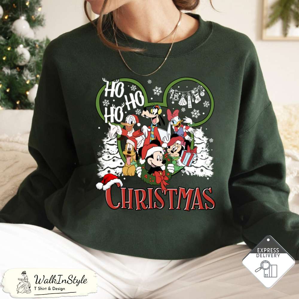 Vintage Mickey & Friends Christmas shirt - Viralustee.jpg