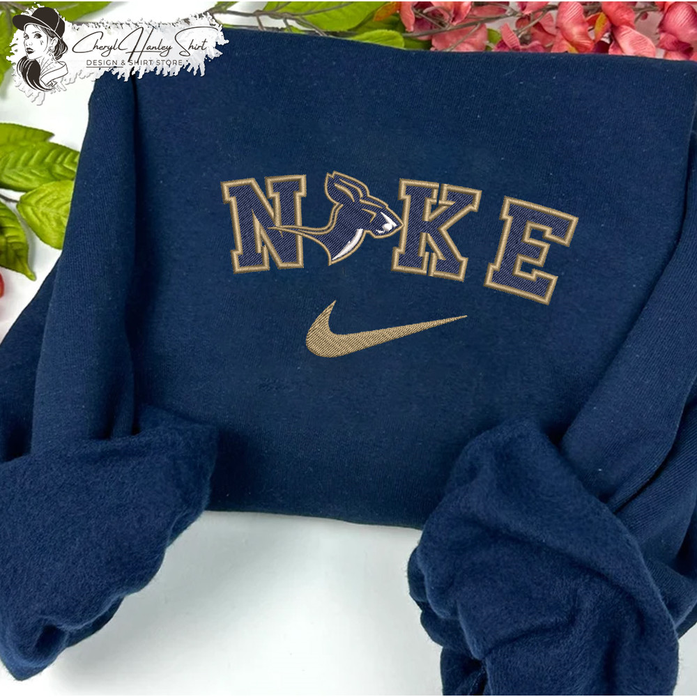 Nike Akron Zips Embroidered Sweatshirt, NCAA Embroidered Sweater, Akron Zips Shirt, Unisex Shirt.jpg