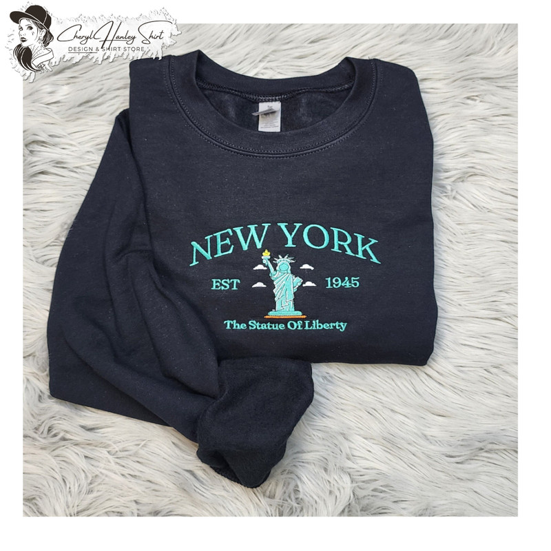 Embroidered New York Sweatshirt - The Statue Of Liberty Embroidered Unisex Sweatshirt - for men and women Sweatshirt or Hooded Sweatshirt.jpg