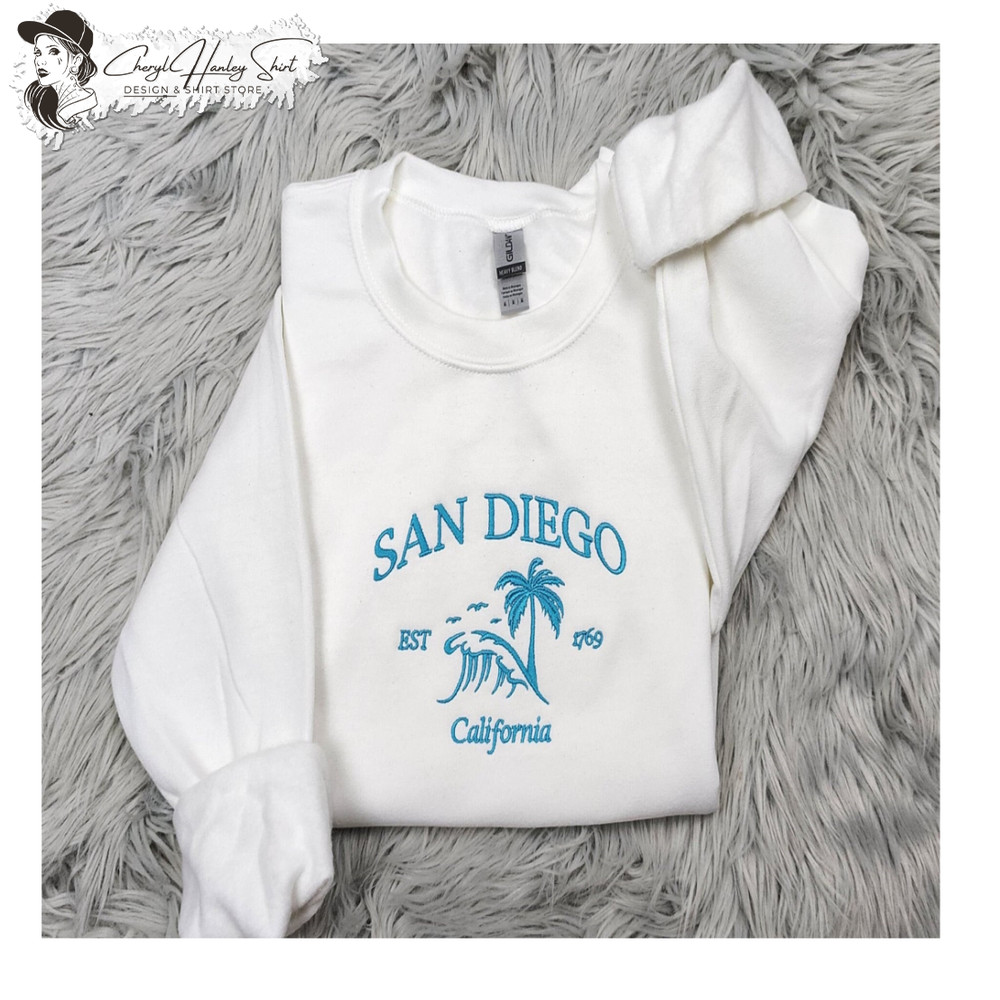 San Diego Embroidered Crewneck - San Diego Surfing California - Embroidered Gifts - T-Shirt - Sweatshirt - Hoodie.jpg