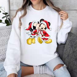 christmas mickey minnie shirt, christmas disney couple shirt, mickey minnie kissing t-shirt, disney christmas tee, husb