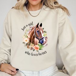 just a girl who like horses shirt, horse lover t-shirt, gift for horse owner, animal lover sweatshirt, country girl shir