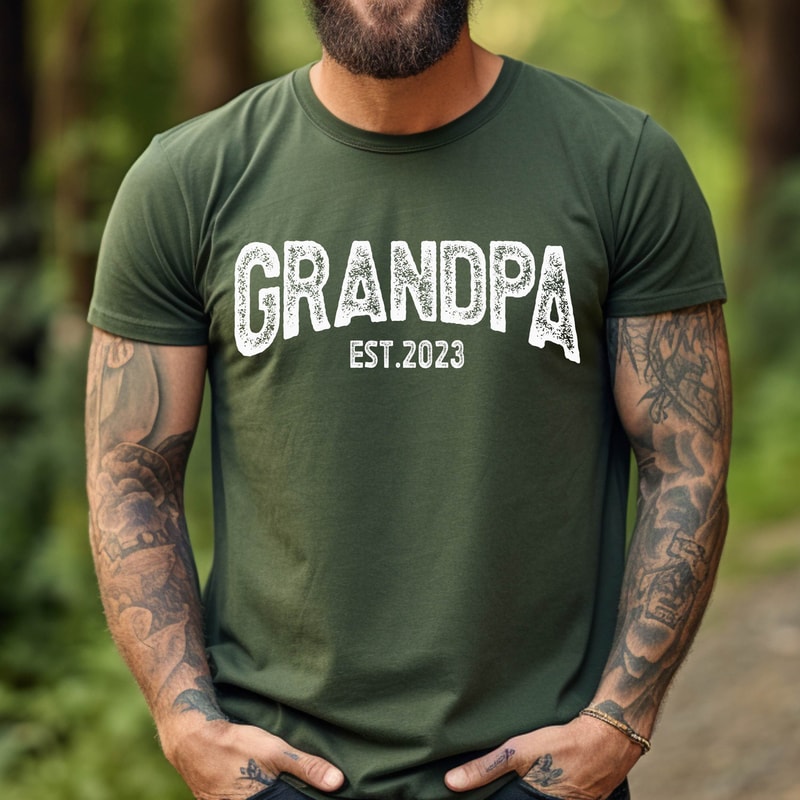 Father's Day Gift for Grandpa ,New Grandpa Shirt, Gift for Grandpa, Grandpa Est 2024 Shirt, Pregnancy Announcement Grandparents,Papa Shirt.jpg