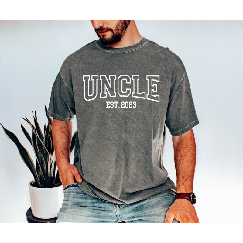 Personalized Uncle Shirt,Uncle Est 2024 shirt, Comfort Colors Uncle Shirt,Pregnancy Announcement for Uncle,Father's Day Shirt,New Uncle Gift.jpg