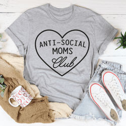 antisocial moms club tee