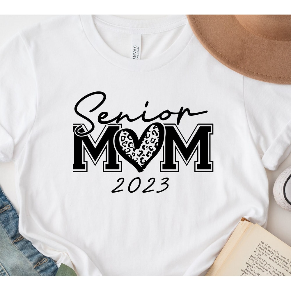 Senior Mom 2023 shirt, Senior Mom Leopard Heart shirt, Graduation shirt -Graduate 2023 Shirt, Senior Mom Shirt Shirt, Trendy grad 2023 shirt.jpg