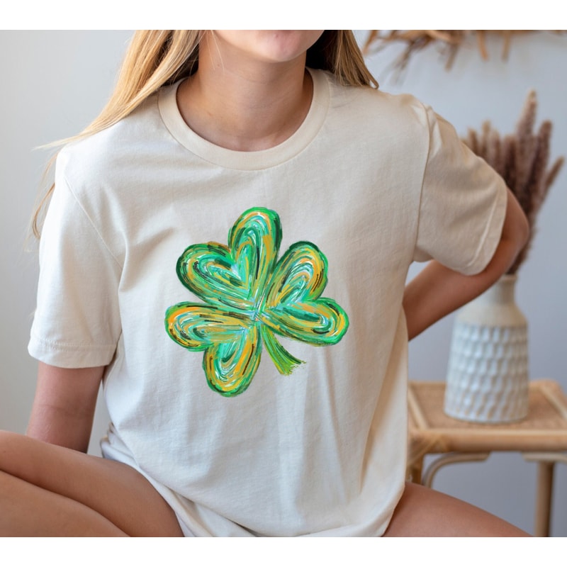 Womens st pattys shirt, shamrock tee, st patricks day shirt, womens st paddys, cute st pattys shirt, st pattys women.jpg