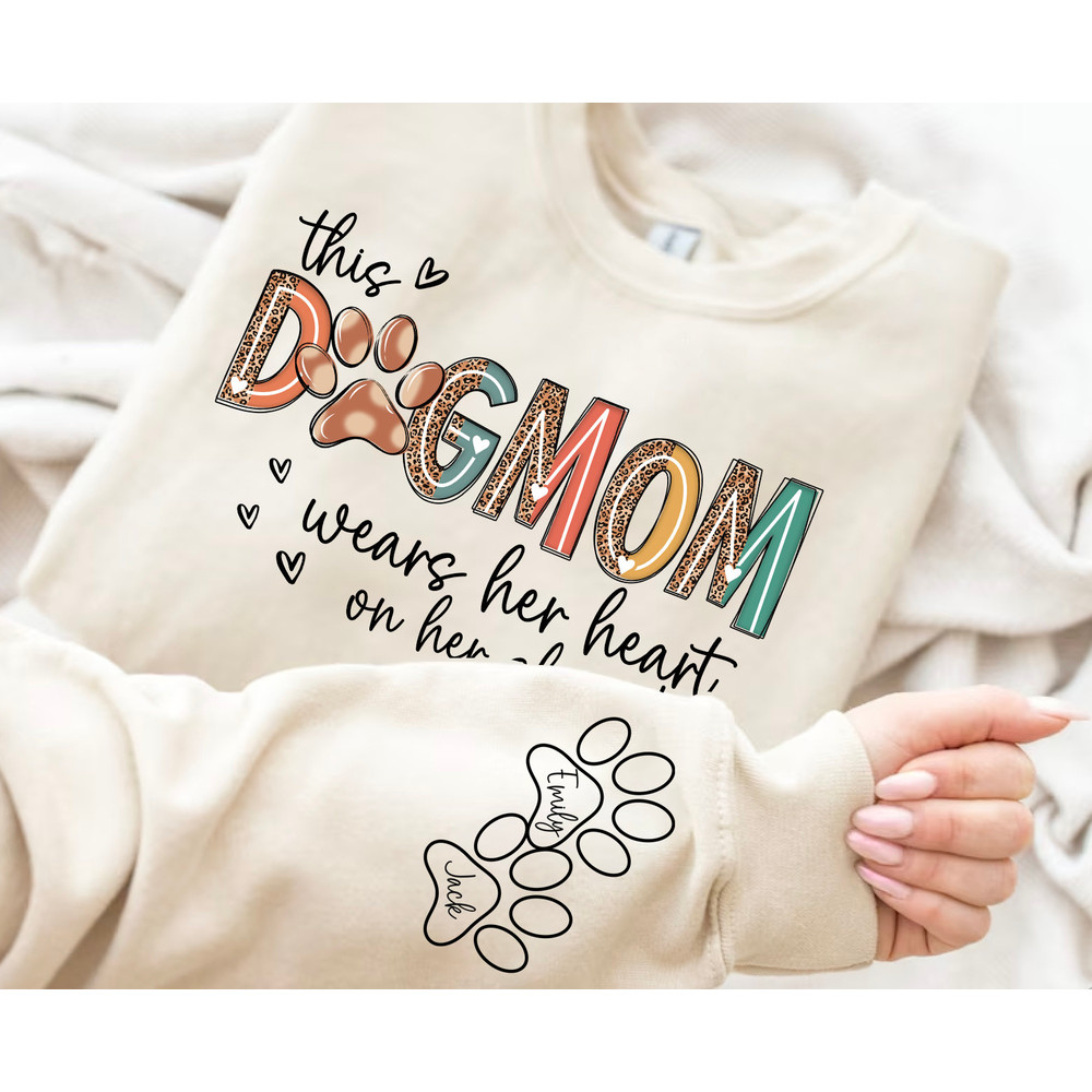 This Dog Mom Wears Her Heart on Her Sleeve Png, Dog Paw Png, Custom Dog Name shirt Png, Dog Mama Png, Dog Mom, Dog Lover shirt Png.jpg