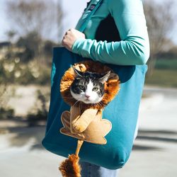 Personalized Pet Tote Bag, Dog or cat Carrier, Pet Canvas Shoulder Carrying Bag, Cute Lion-Shaped Pet Canvas Shoulder Ba