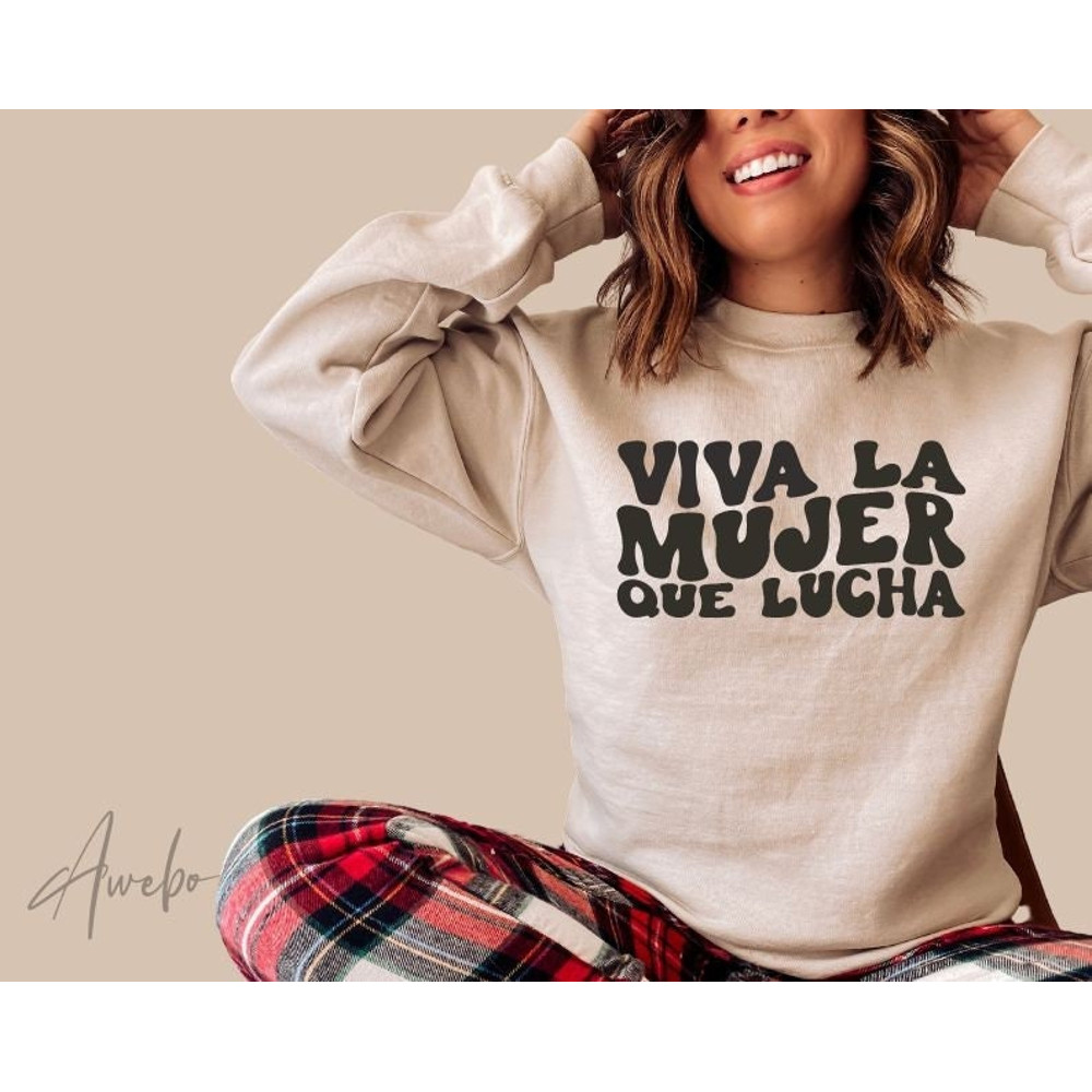 Viva la Mujer que lucha svg Latina Women svg Spanish svg Mexican svg Sublimation Design Latina Power svg Shirt svg Hispanic svg.jpg