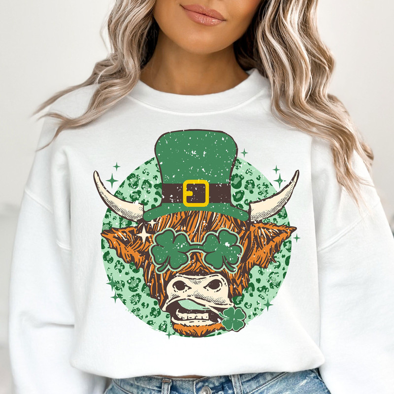 St Patrick's Day Highland Cow PNG, Retro St Patricks, St Patrick's Day Png, Clover, Shamrock Png, Png Sublimation Design, Digital Download.jpg