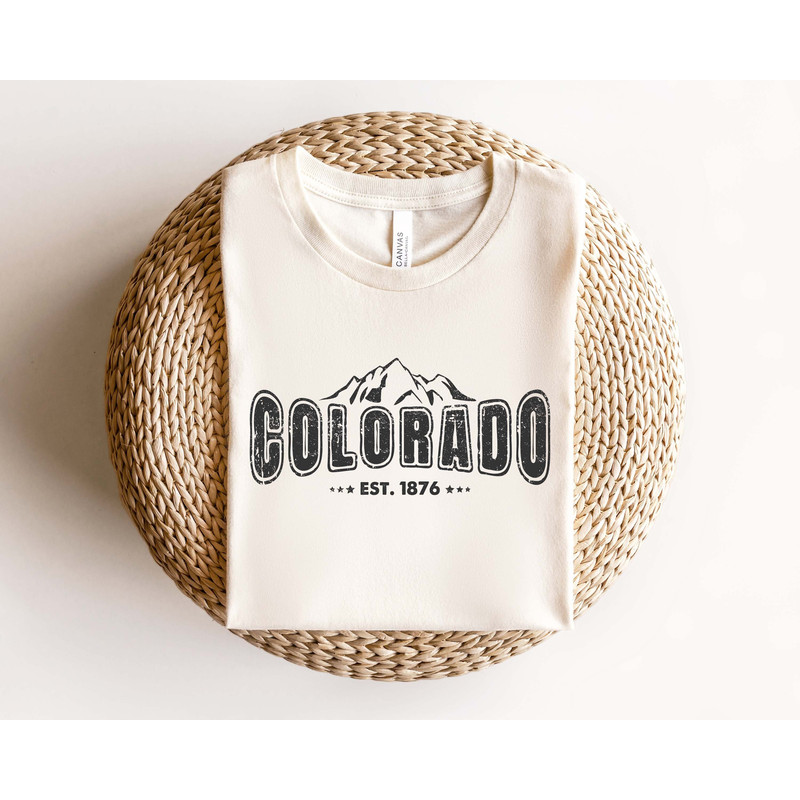 Colorado Winter Vacation Shirt,Colorado Lover Gifts,Aspen Sweater, Winter Season Cozy Sweater,Colorado Skiing Shirt,Winter Sports Shirt.jpg