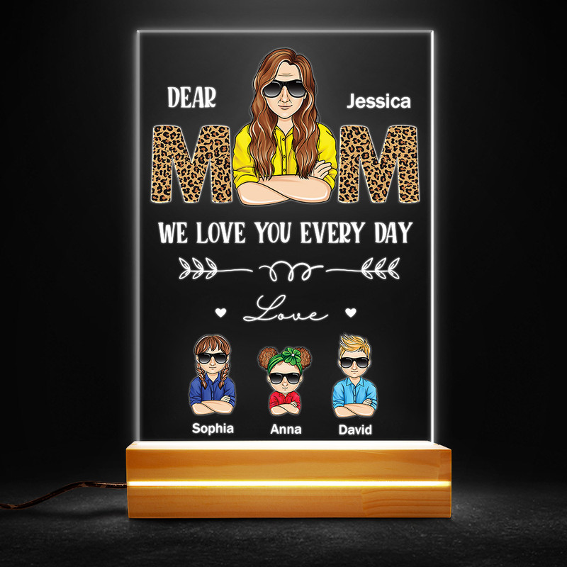 Mom We Love You Every Day Personalized Led Night Light.jpg