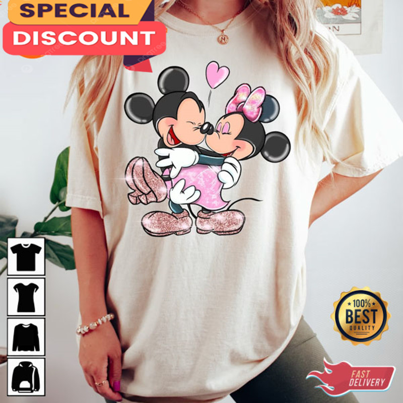 Retro Groovy Mickey And Minnie Valentines Cute Gift For Couples T-Shirt.jpg