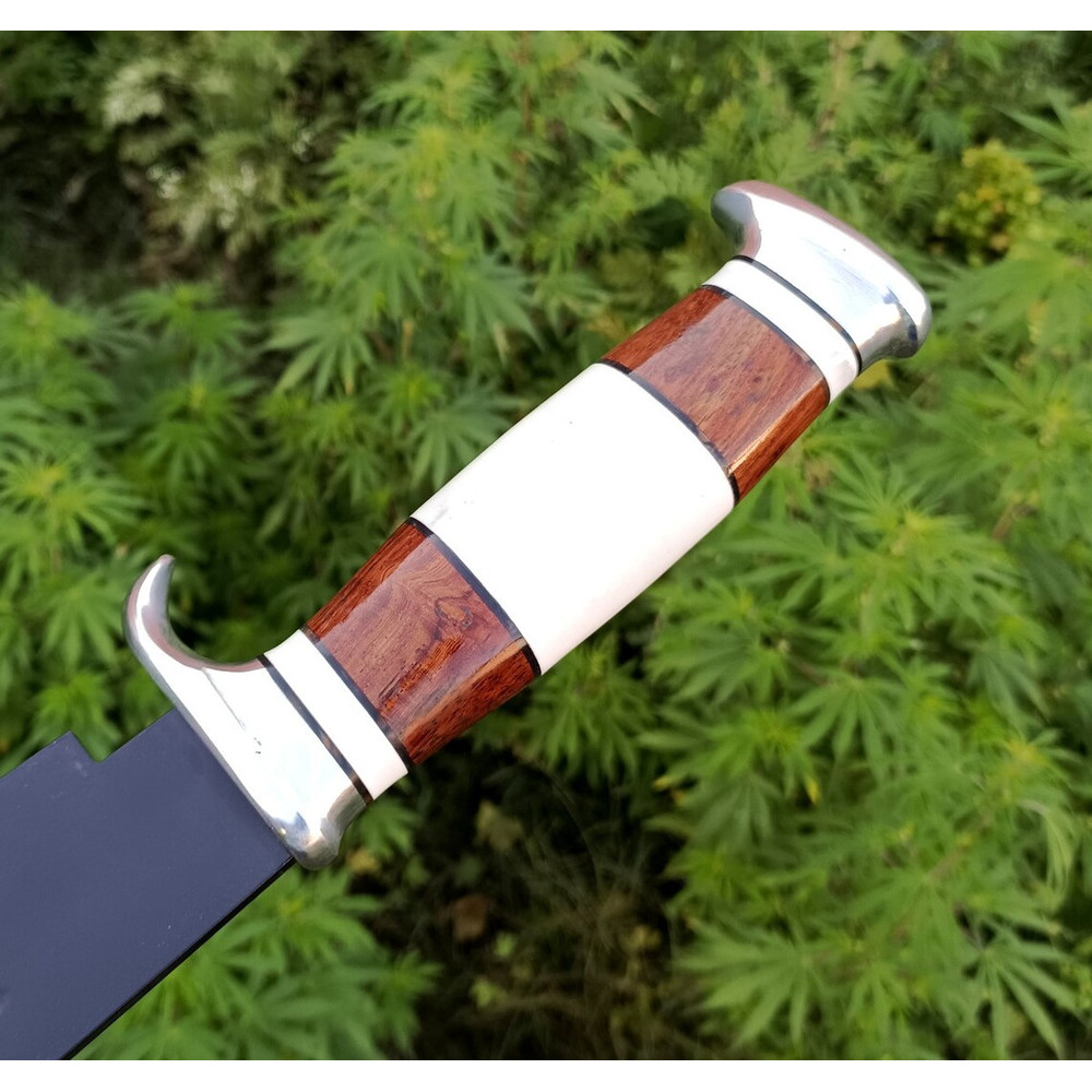 Handcrafted J2 steel Hunting Knife near me