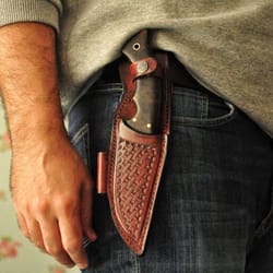handmade 1075 carbon steel hunting knife – walnut handle outdoor survival blade