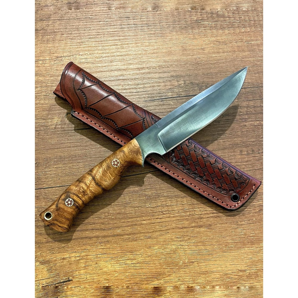 Premium Full Tang Camping Knife With Darkened 1075 Steel Blade Chestnut Grip 9