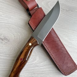 heavy duty camping knife with gloss walnut handle & bowie profile