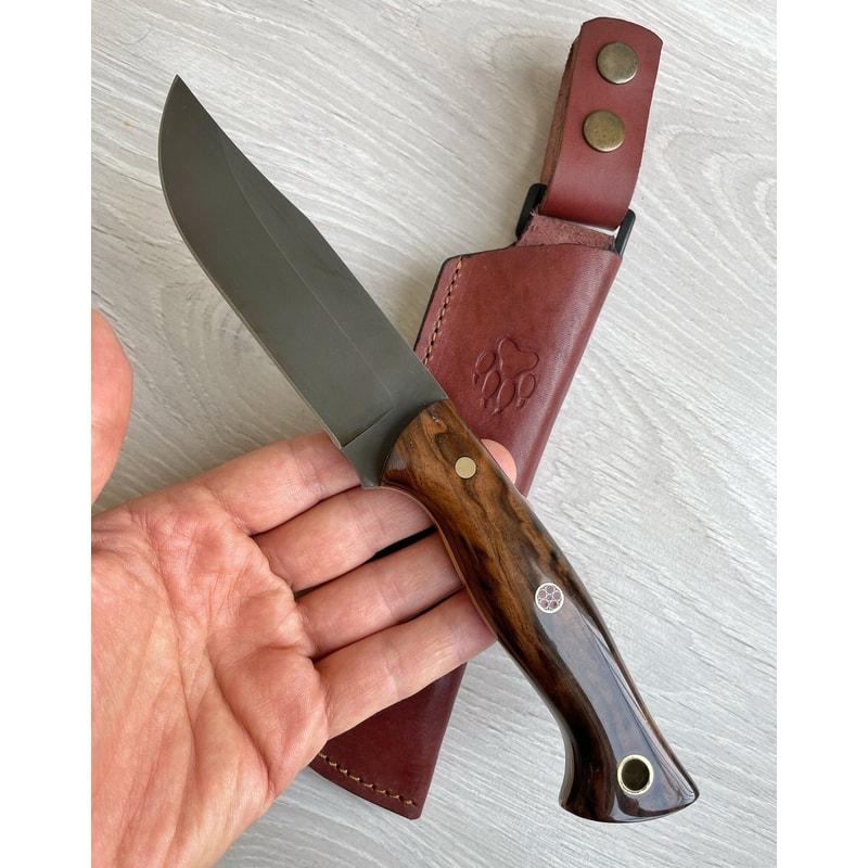 Heavy Duty Camping Knife With Gloss Walnut Handle Bowie Profile 8