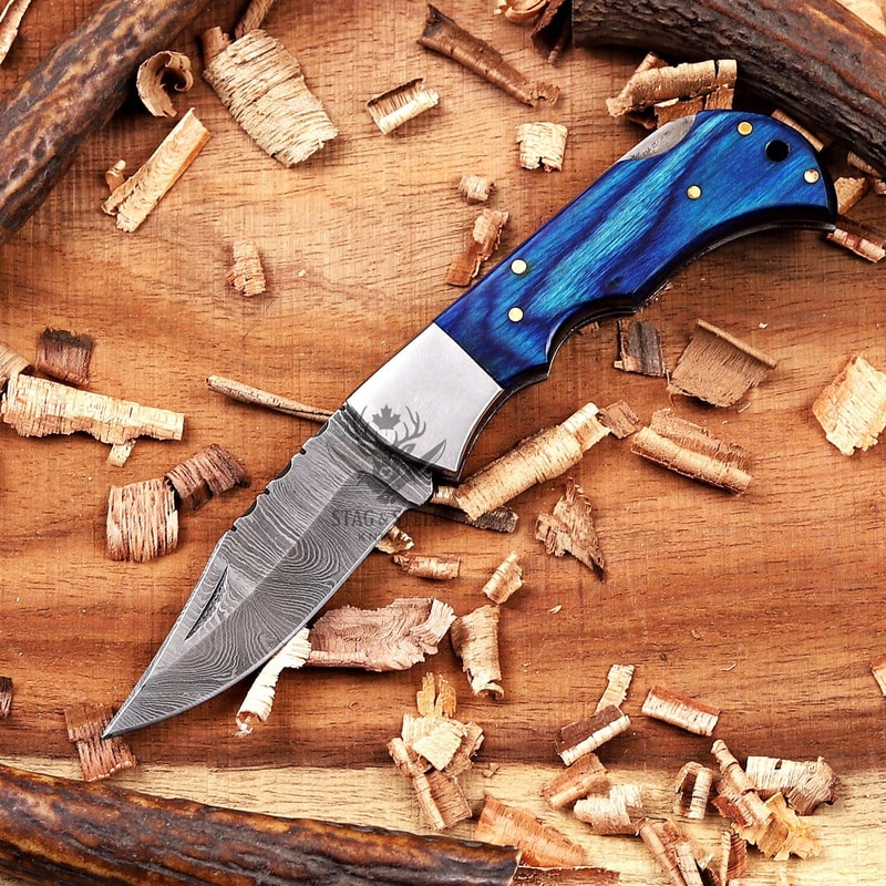 Luxury Damascus Folding Knife Gift Set With Wooden Presentation Box 3