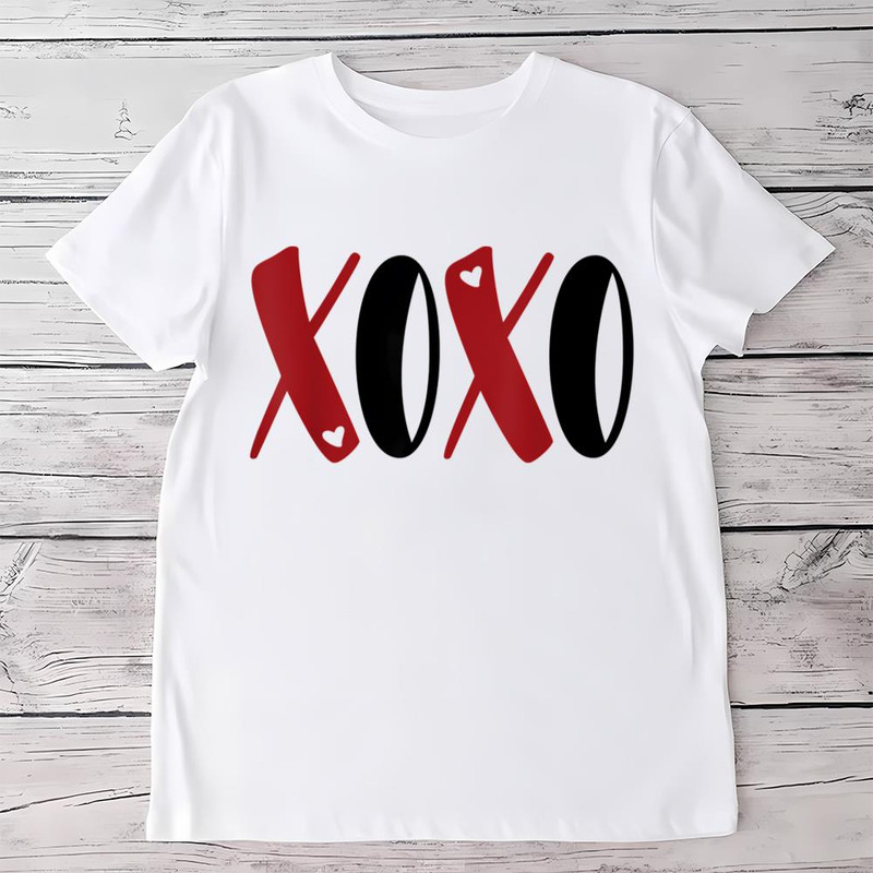 Cute Xoxo Gift Valentine's Day Tshirt .jpg