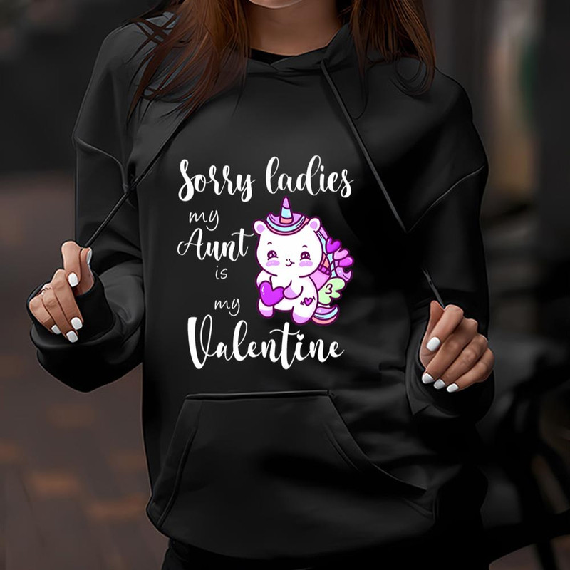 Funny Aunt Quote My Aunt Is My Valentine Cool Aunt Women's Plus Size T-shirt .jpg