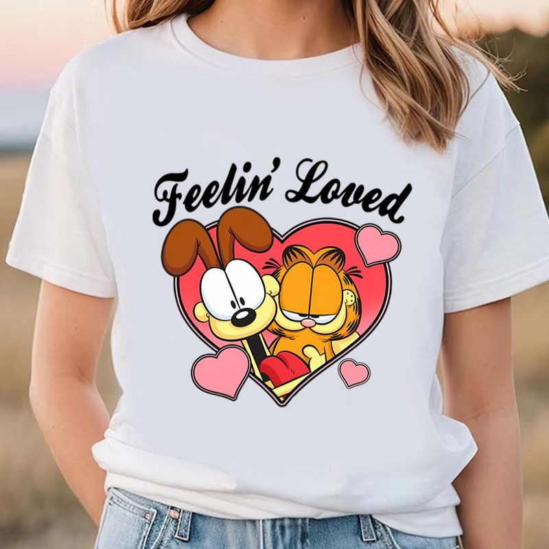 Garfield Valentine's Day Feelin Loved T-Shirt .jpg