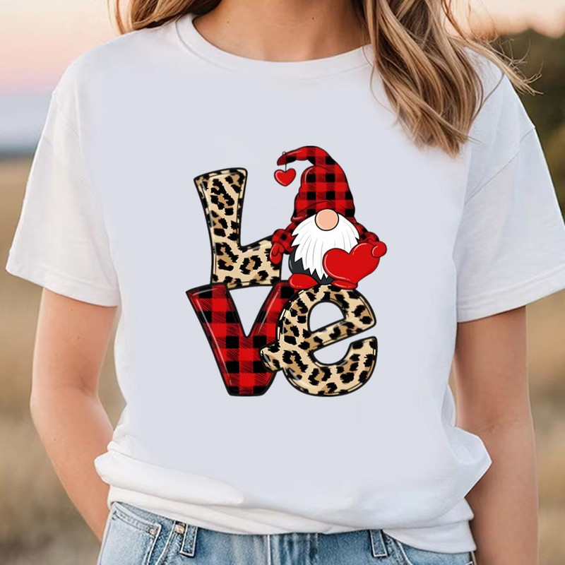 Gnome Love Magnet Happy Valentine Day T-Shirt .jpg