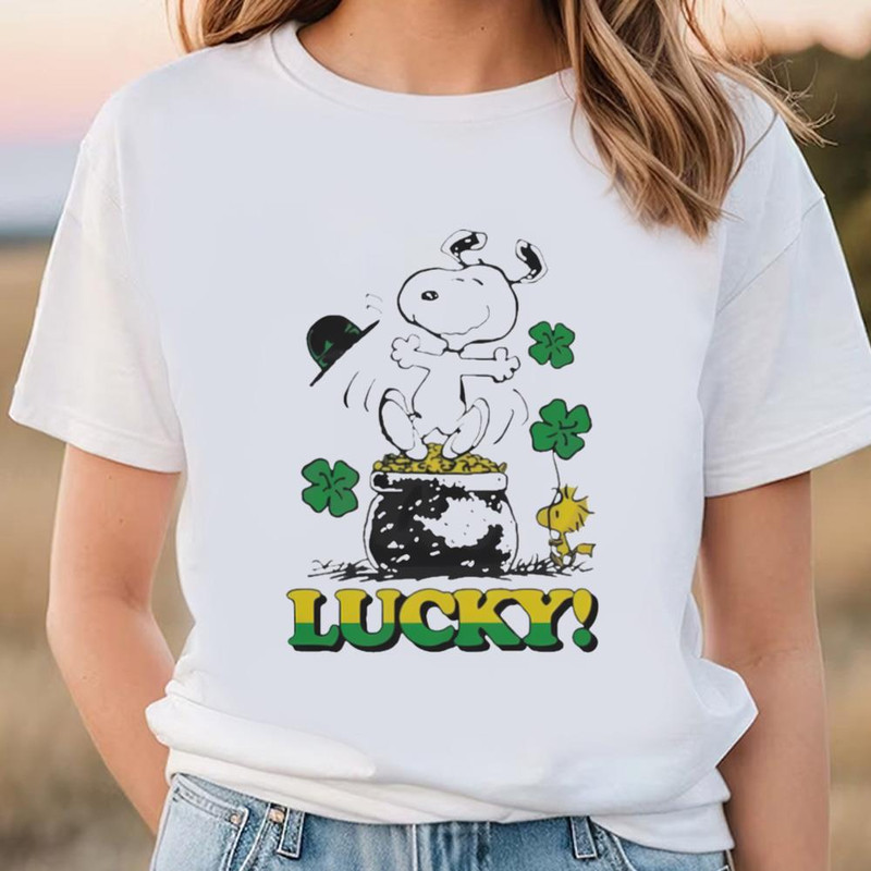 Official Peanuts Snoopy Lucky St Patrick's Day T-shirt .jpg