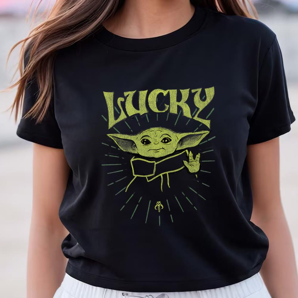 Star Wars The Mandalorian St. Patrick's Day Grogu Lucky T-Shirt .jpg