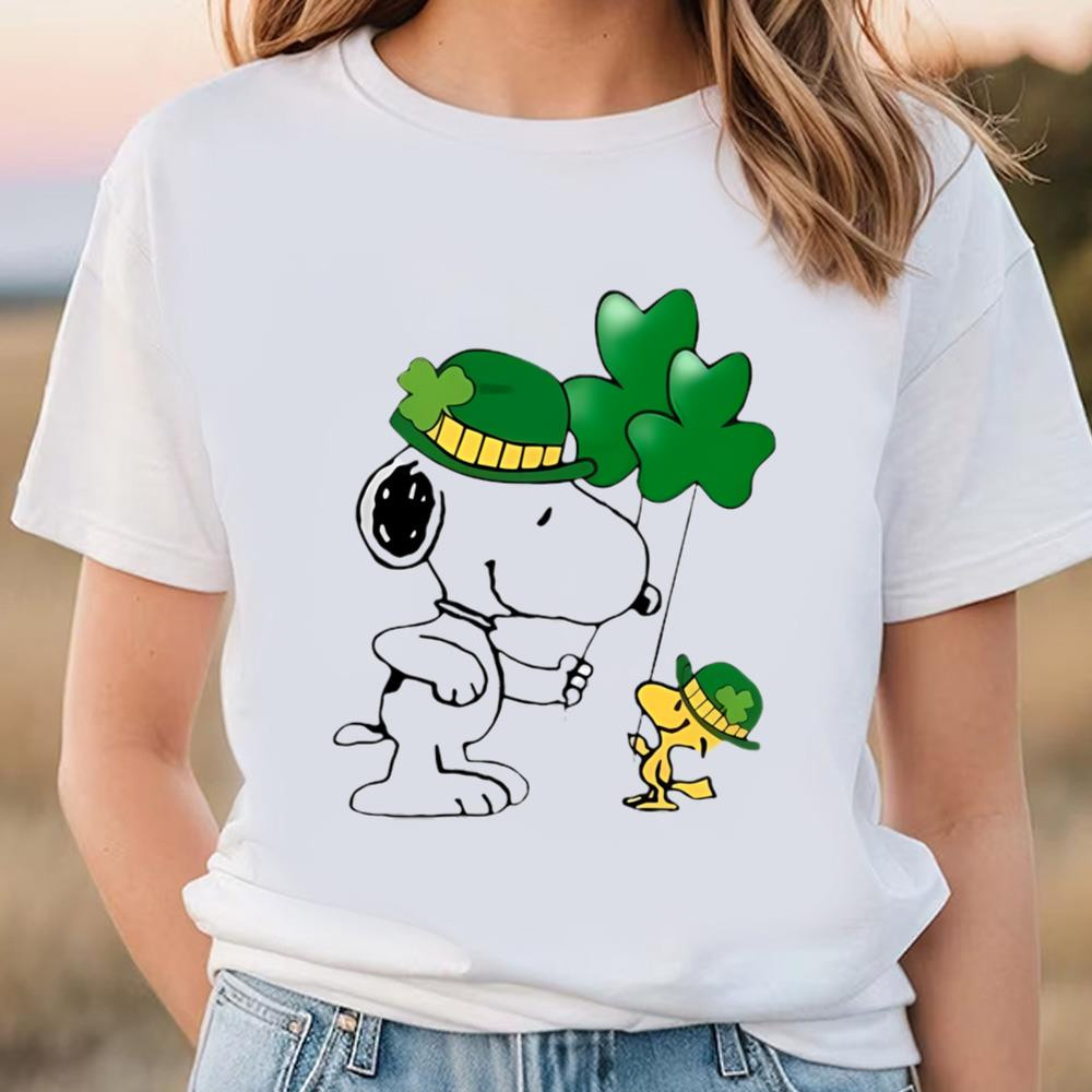 The Snoopy And Woodstock Happy St Patrick's Day Shirt .jpg