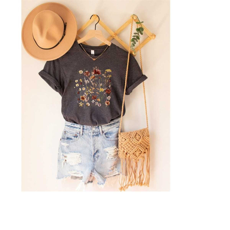 Vintage Cottagecore Shirt, Goblincore Shirt, Boho Wildflowers Shirt, Nature Shirt, Botanical Shirt, Garden Lover Autumn.jpg