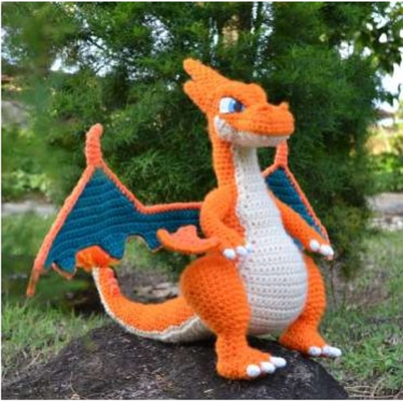 Mega Charizard Amigurumi PDF Pattern toys patterns.jpg
