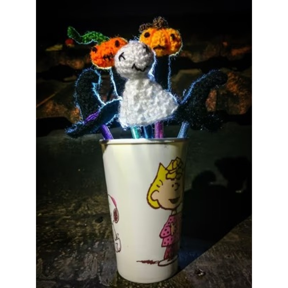 Grumpy Ghost Pencil Puppet Amigurumi Crochet Patterns, Crochet Pattern.jpg