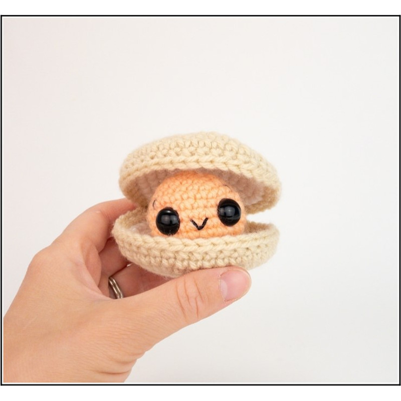 Cleo the Clam Amigurumi Crochet Patterns, Crochet Pattern.jpg