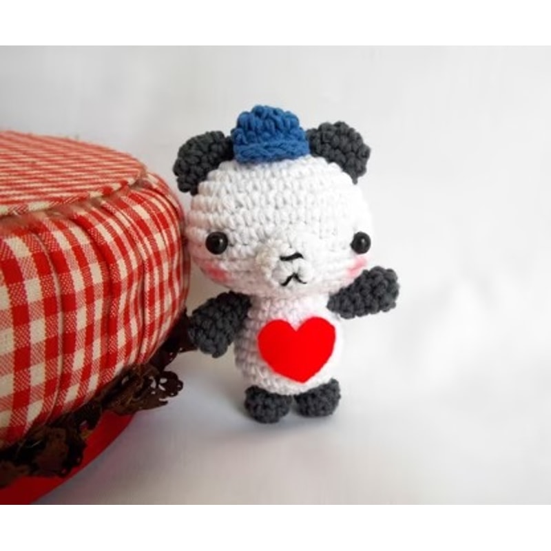 Mr Panda in love free amigurumi crochet doll pattern.jpg