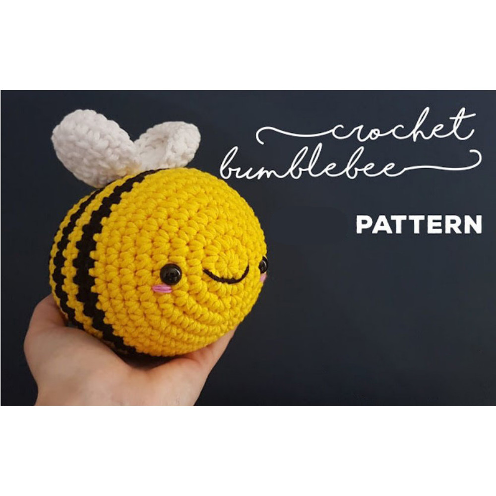 Crochet the Amigurumi TikTok Bee — Hooked by Robin.jpg